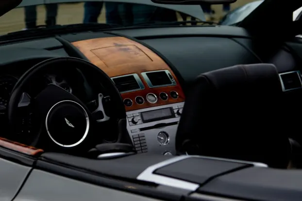 에이치에이지드 카지노 안드로이드/iOS 앱